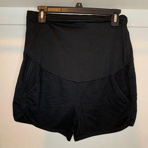 Maternity shorts